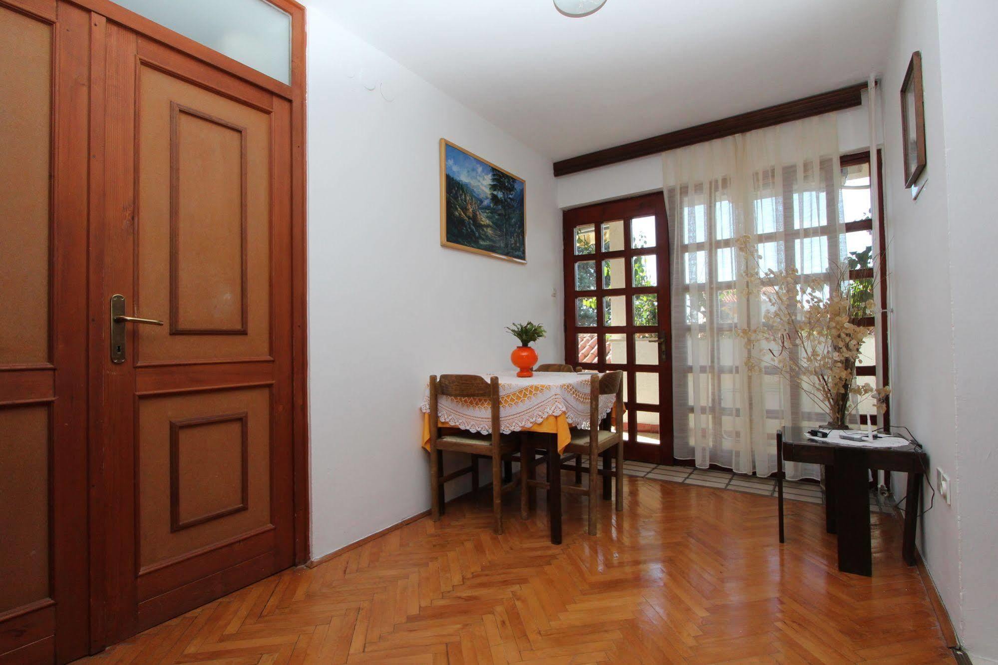 Apartments Tara Rovinj Extérieur photo