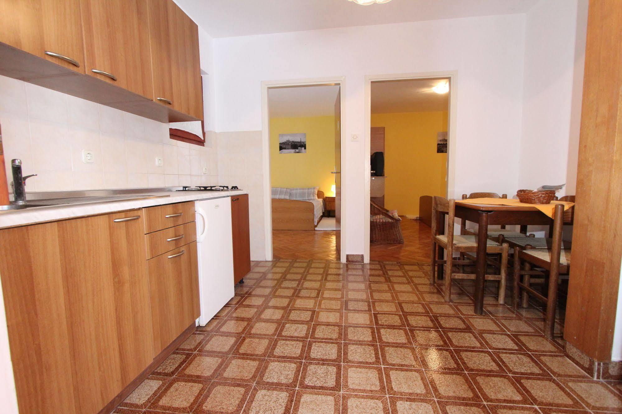 Apartments Tara Rovinj Extérieur photo